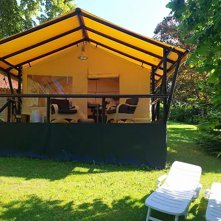 Holiday home Romantic With Shared Swimming Pool
