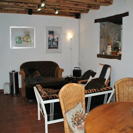 Bliss In Nyaraló *